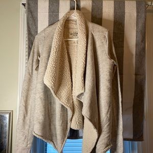 Gray Abercrombie Sherpa